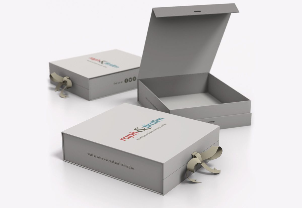 Custom flip top boxes